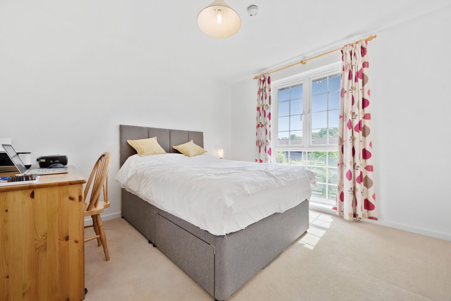 Cavendish Meads, Sunninghill Osborne Heath