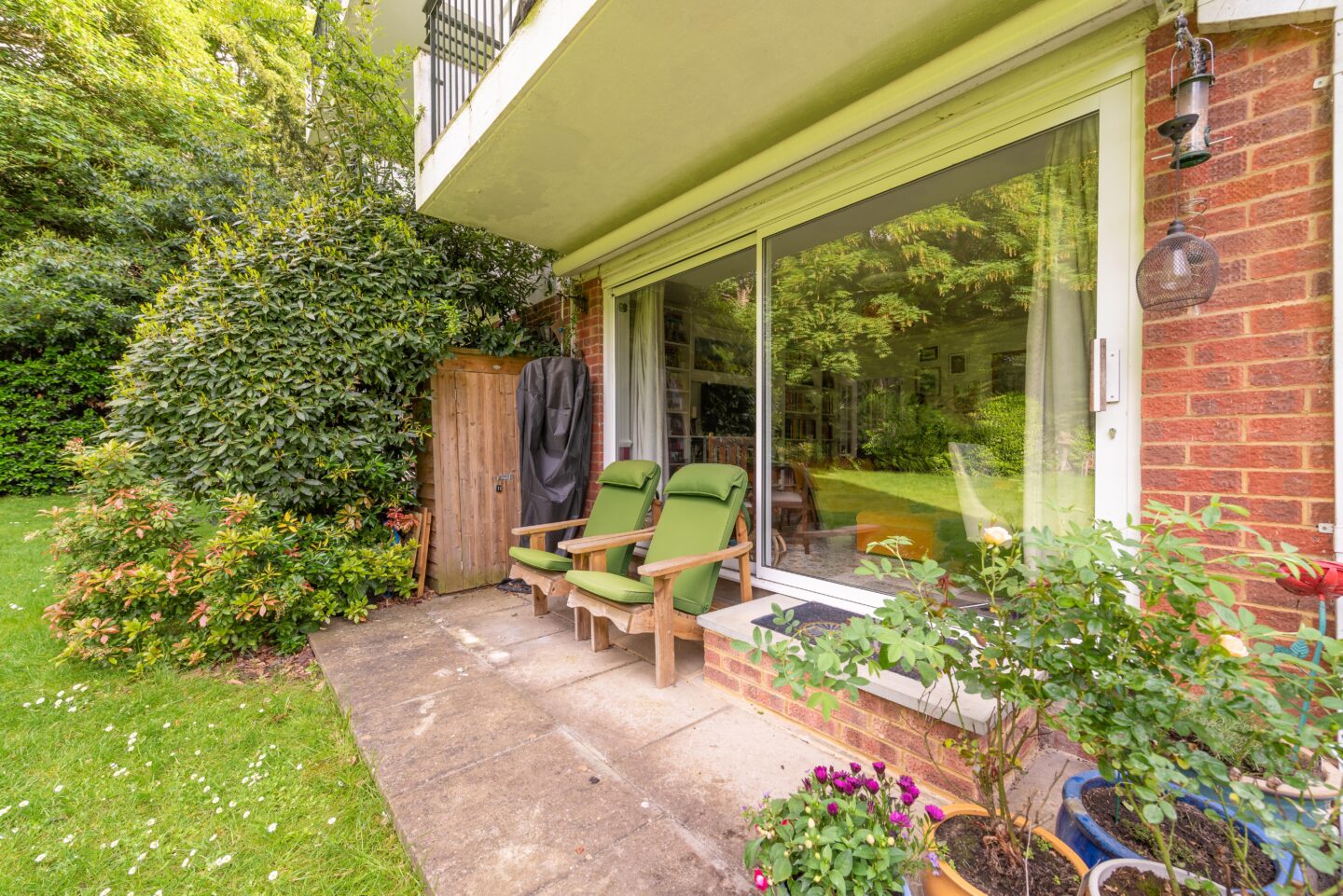 London Road, Sunninghill Osborne Heath