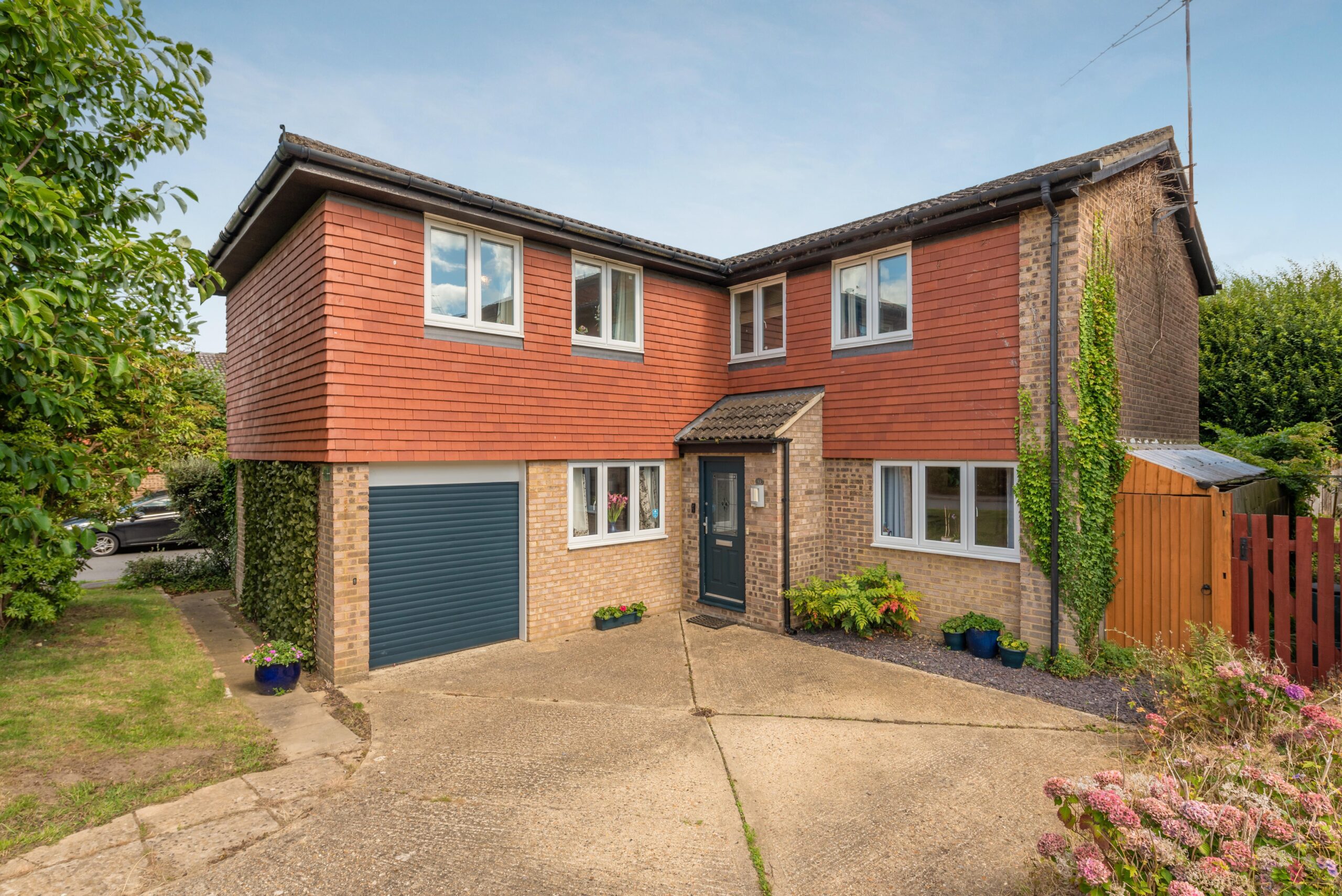 Cavendish Meads, Sunninghill Osborne Heath