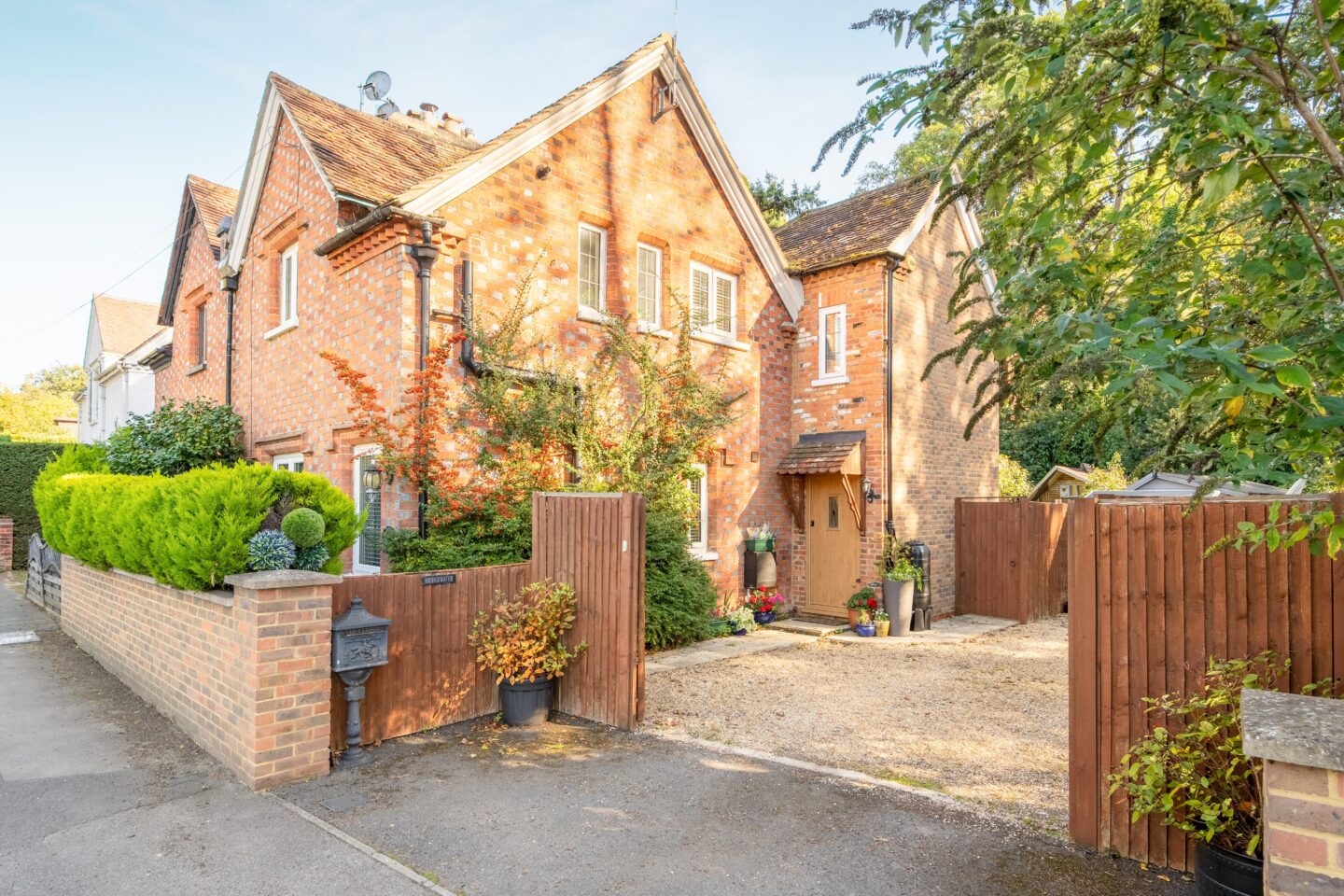 London Road, Sunningdale