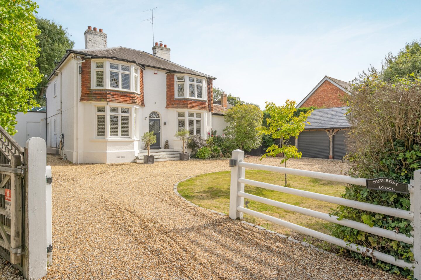 Priory Lane, Warfield