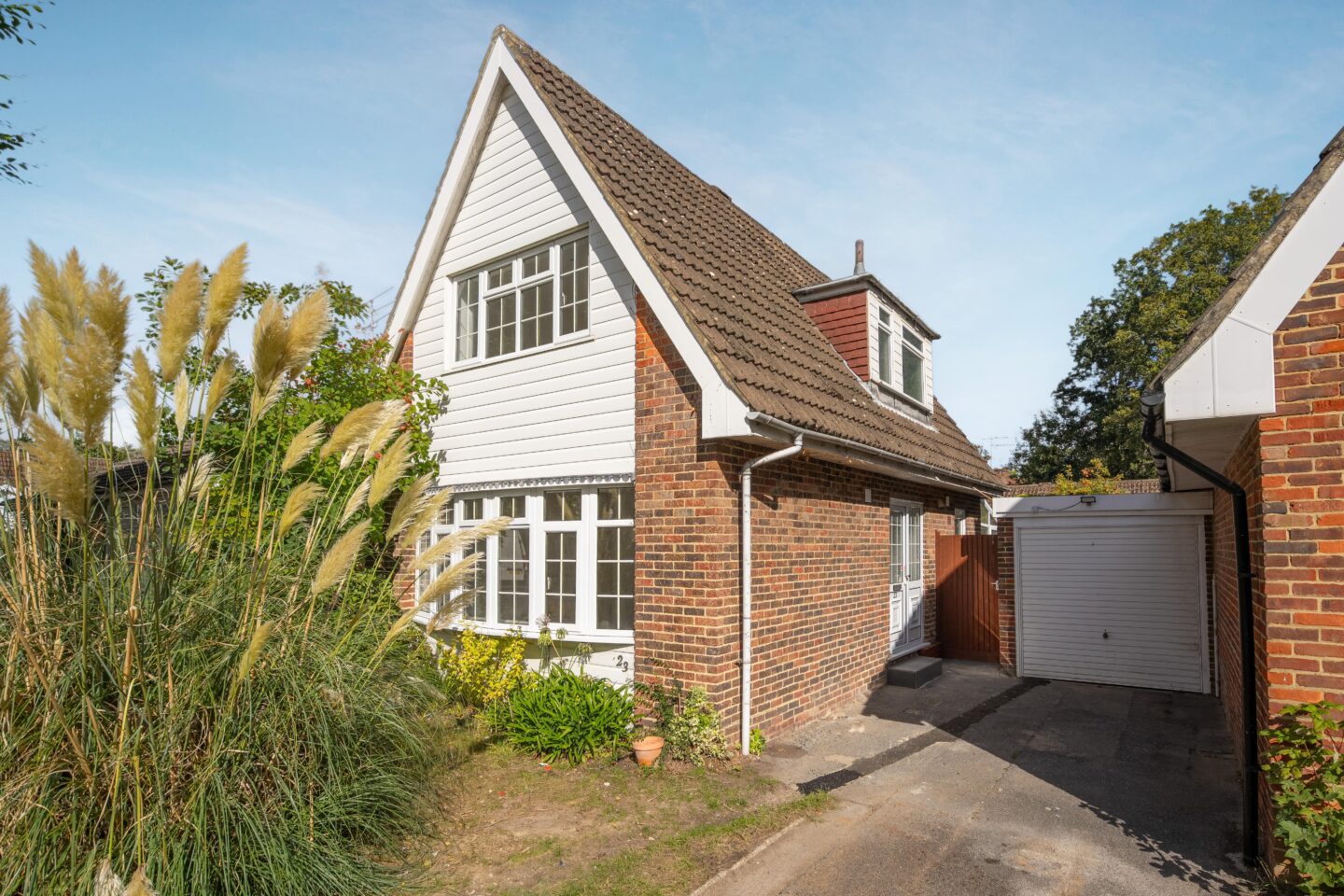 Audley Way, Ascot
