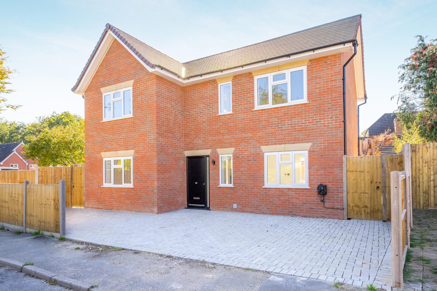 Heathway, Ascot