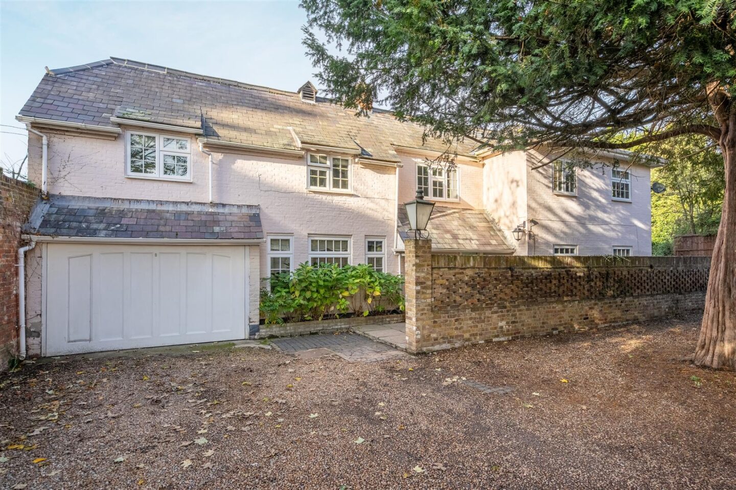 High Street, Datchet