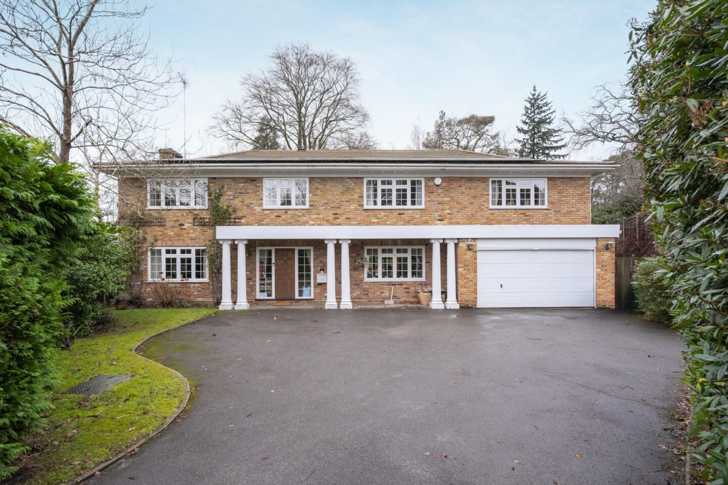 Armitage Court, Sunninghill