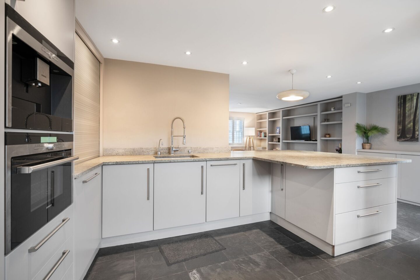 1RussellStreet-12.jpg