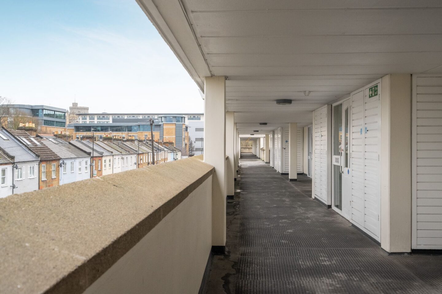 Athlone Square, Windsor