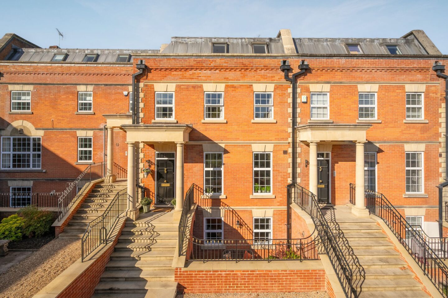 Princess Gate, Sunninghill