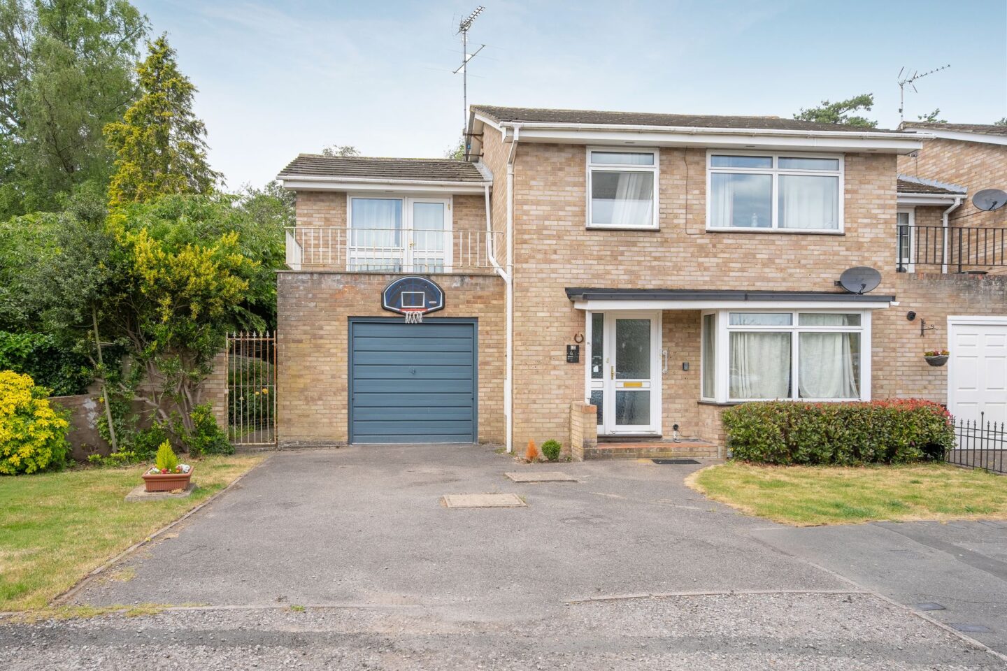 Gainsborough Drive, Ascot