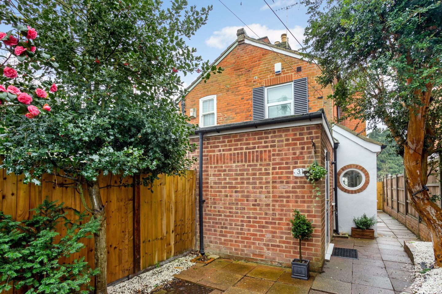 Oliver Road, Ascot