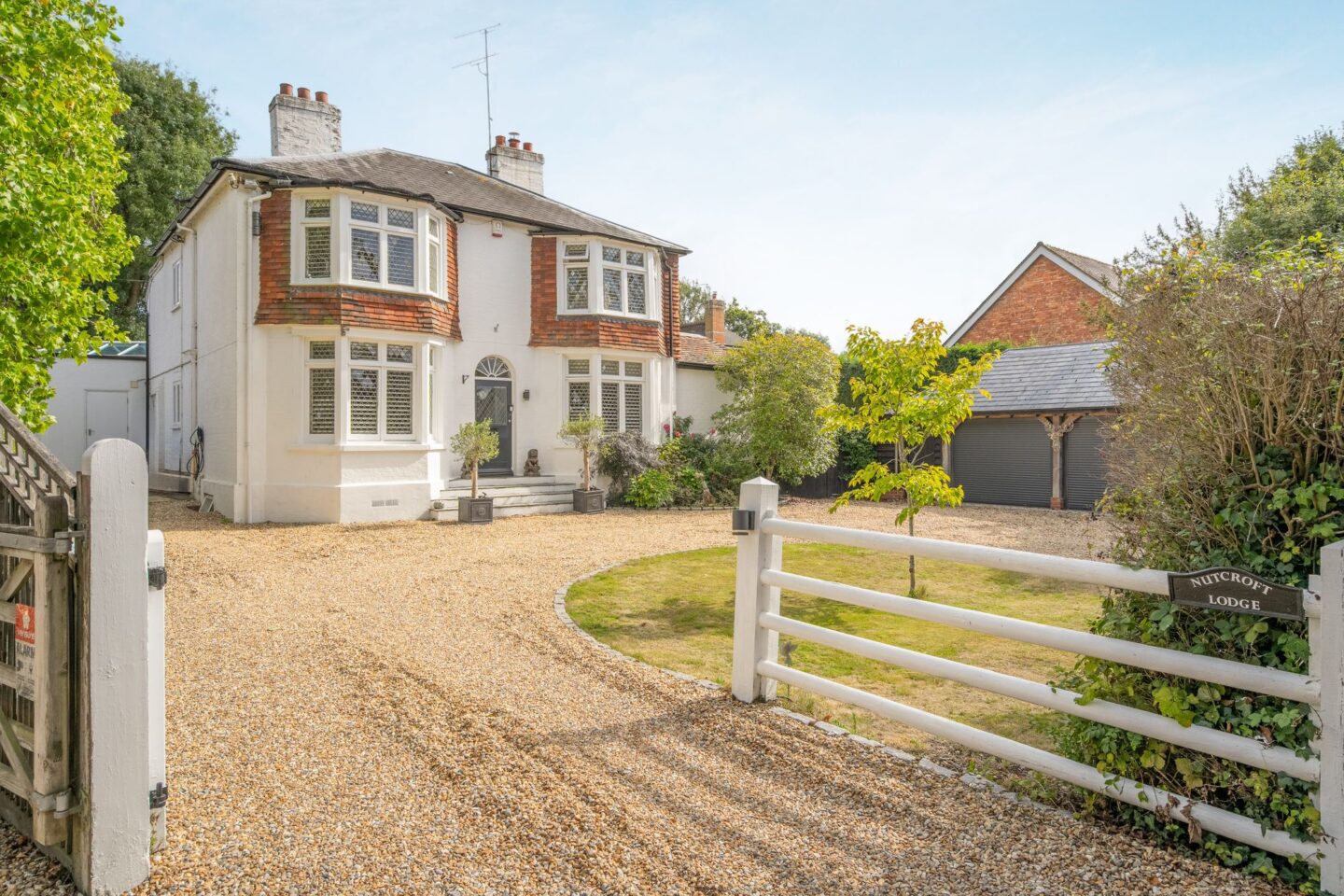 Priory Lane, Warfield