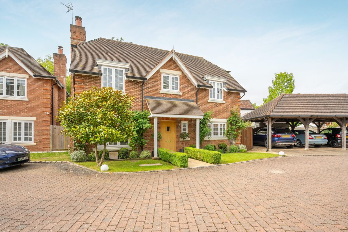 Homelands, Winkfield