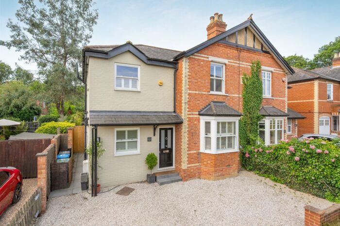 Halfpenny Lane, Sunningdale