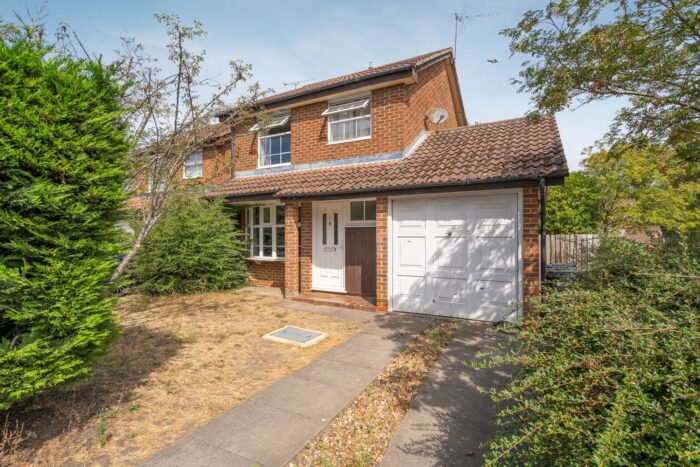 Oliver Road, Ascot