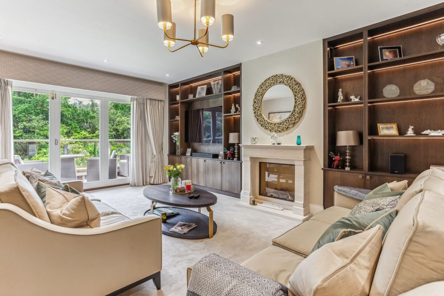Brochure71872_Apartment-44.jpg