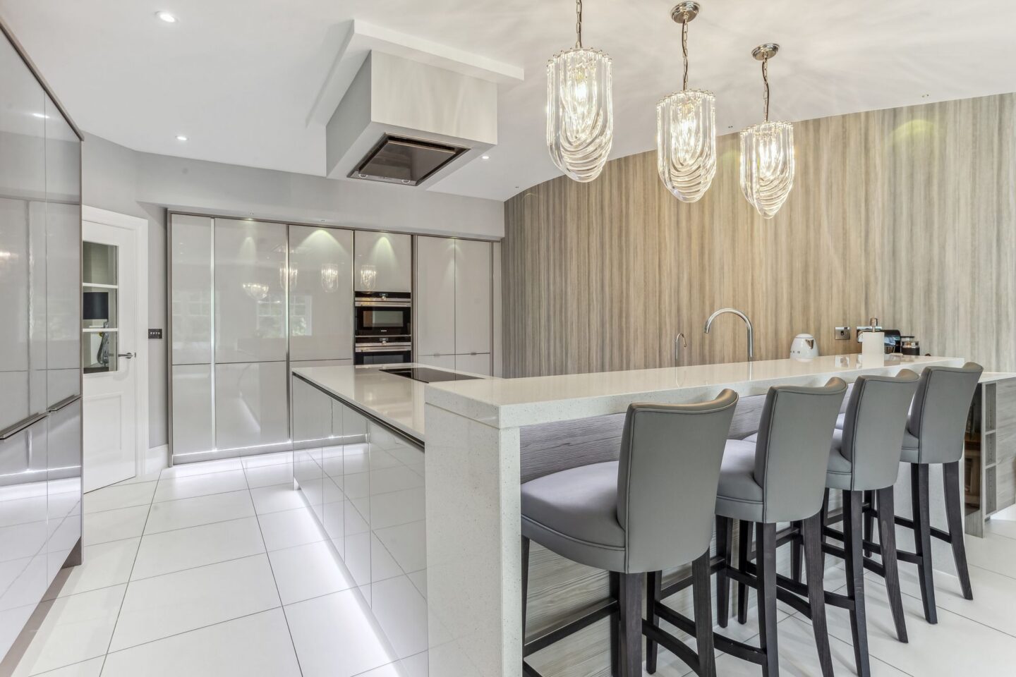 Brochure71872_Apartment-48.jpg