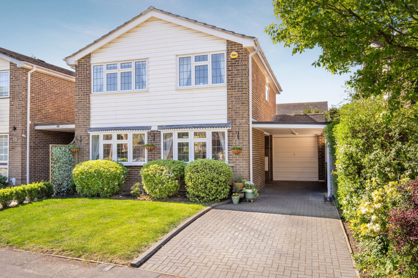 Vernon Drive, Ascot