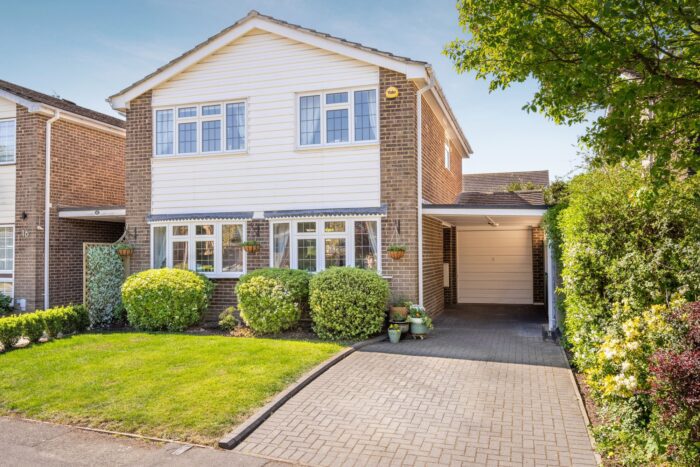 Vernon Drive, Ascot