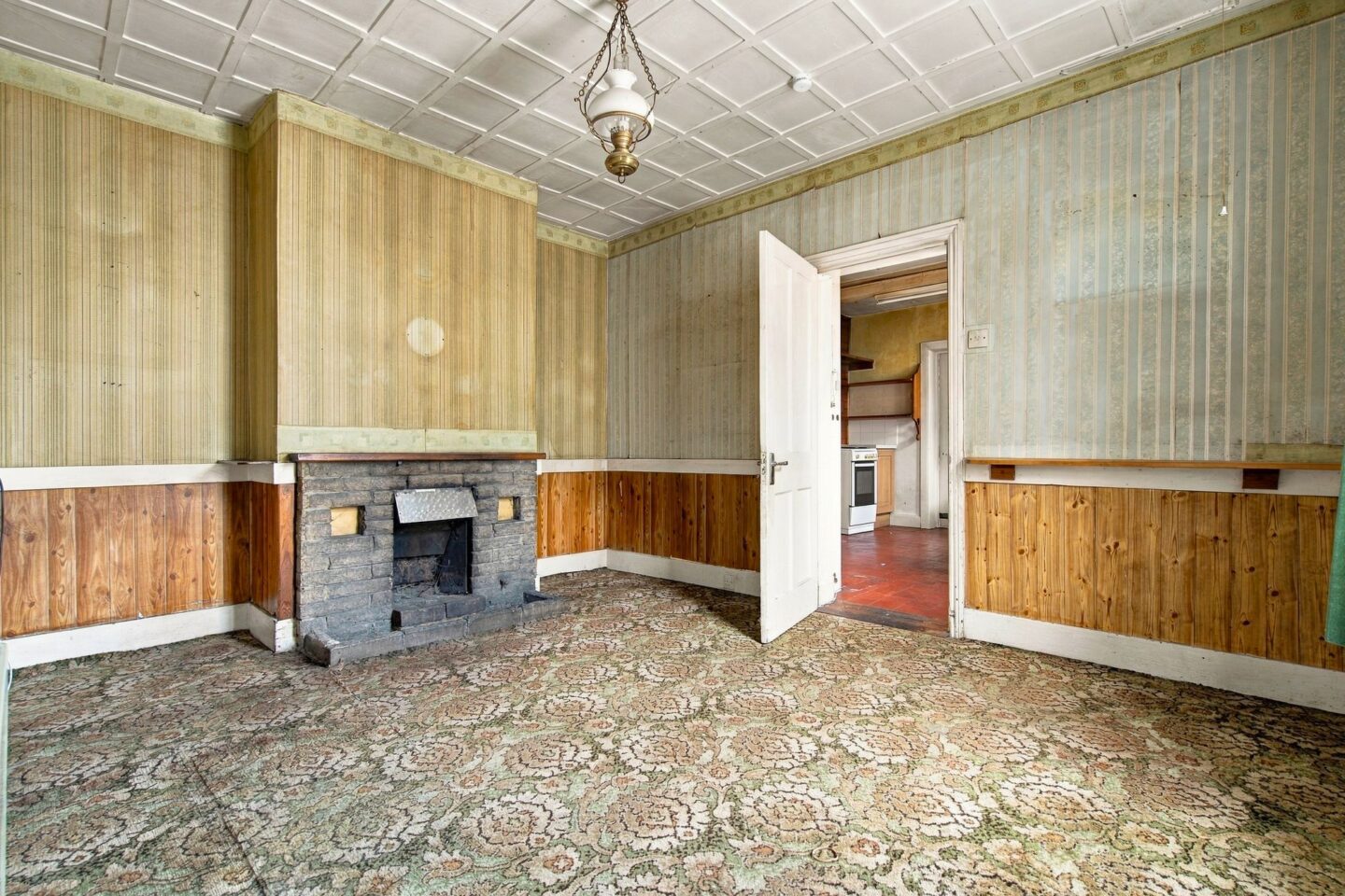 36UpperVillageRoad-10.jpg