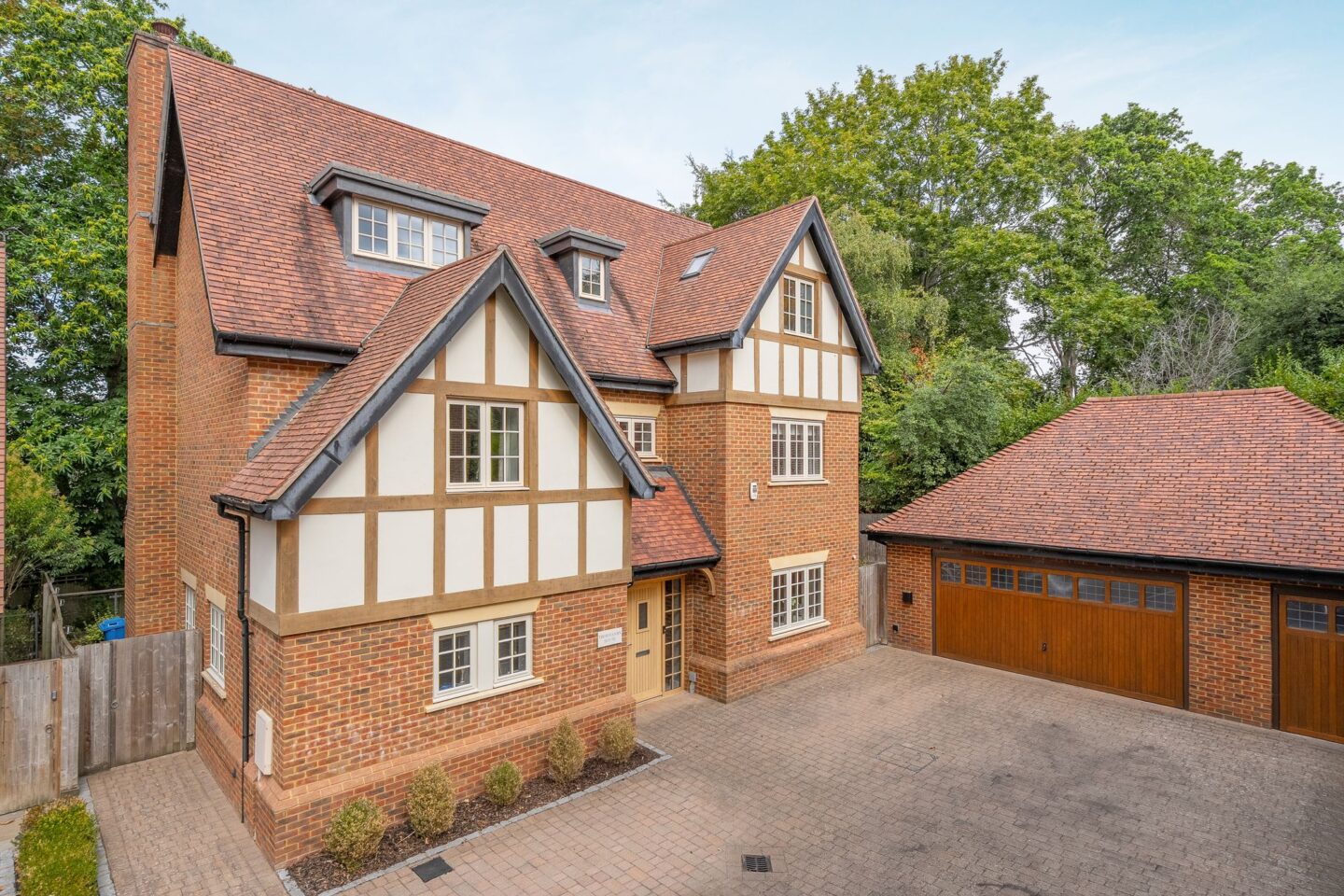 Furlong Drive, Ascot