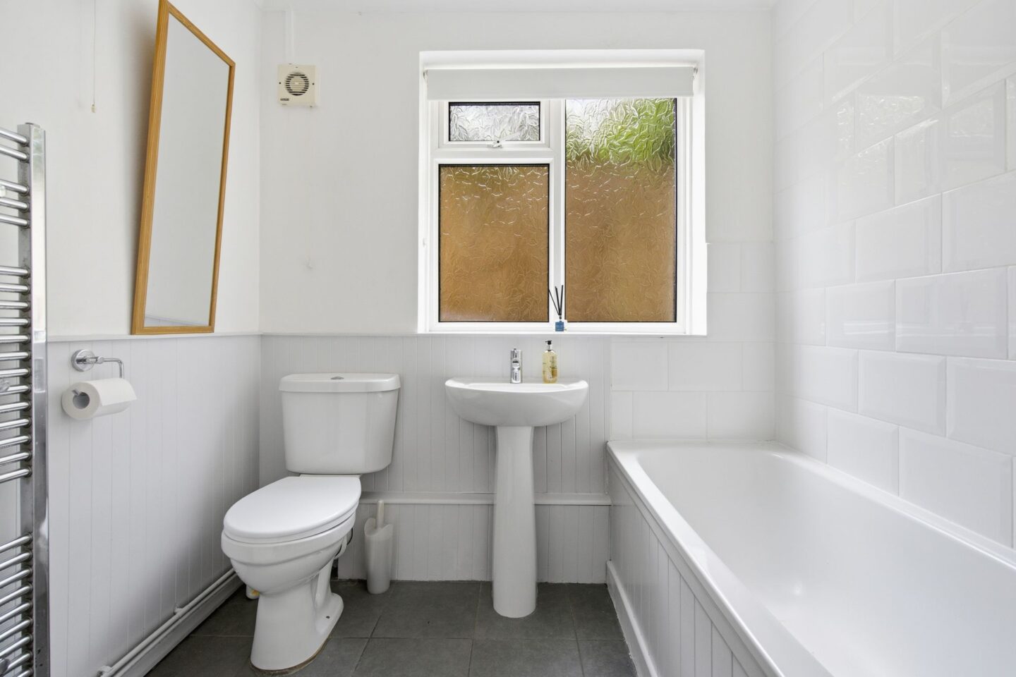 1BrynCourt-12.jpg