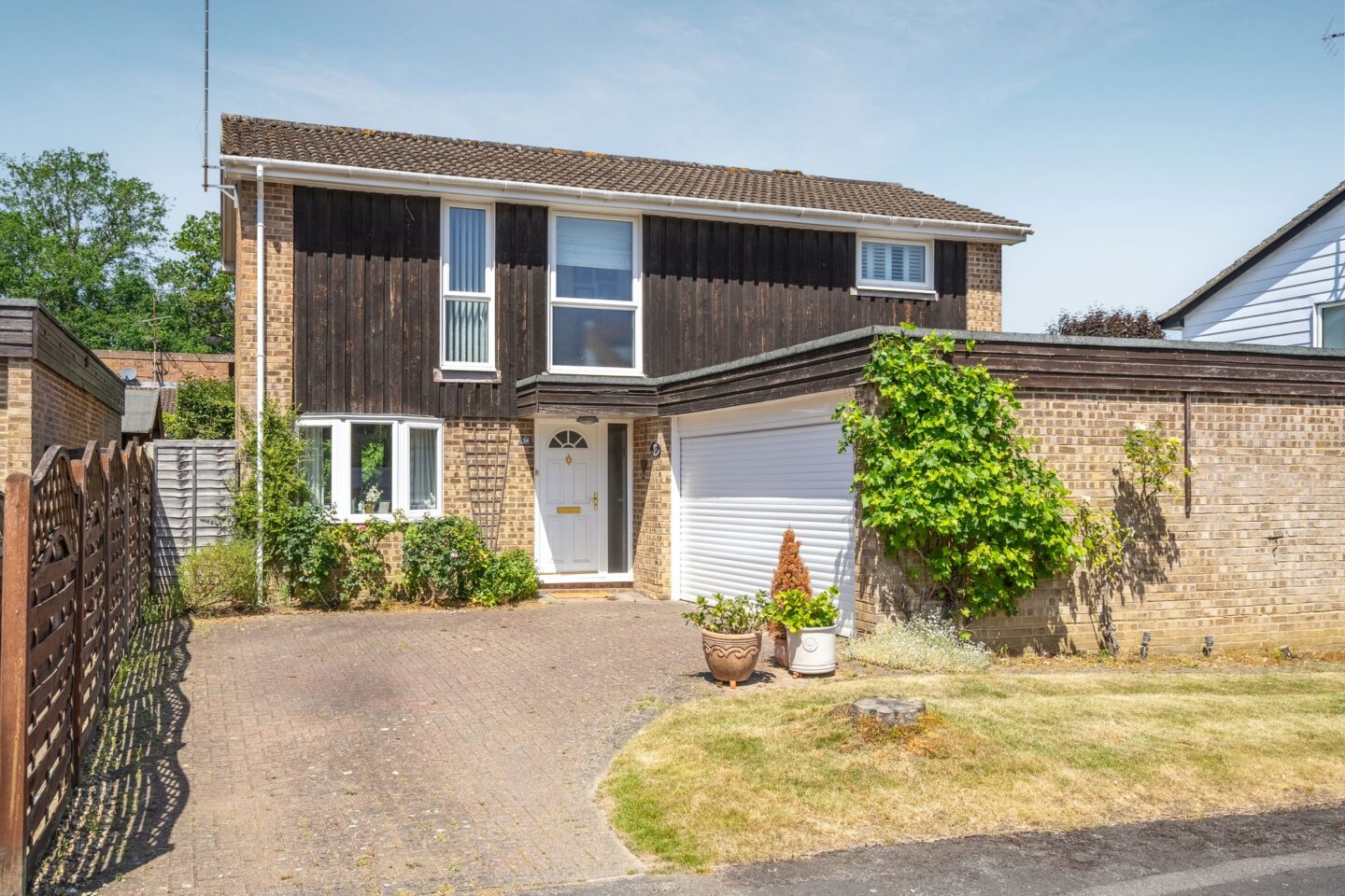 Cavendish Meads, Sunninghill
