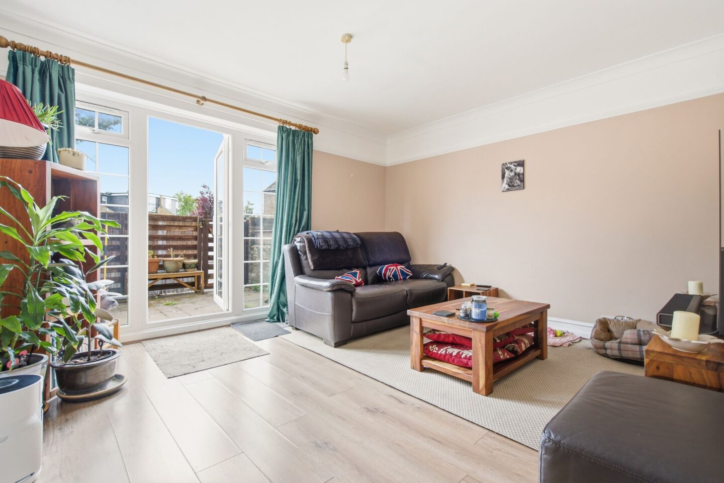 7MapleCourt-14.jpg