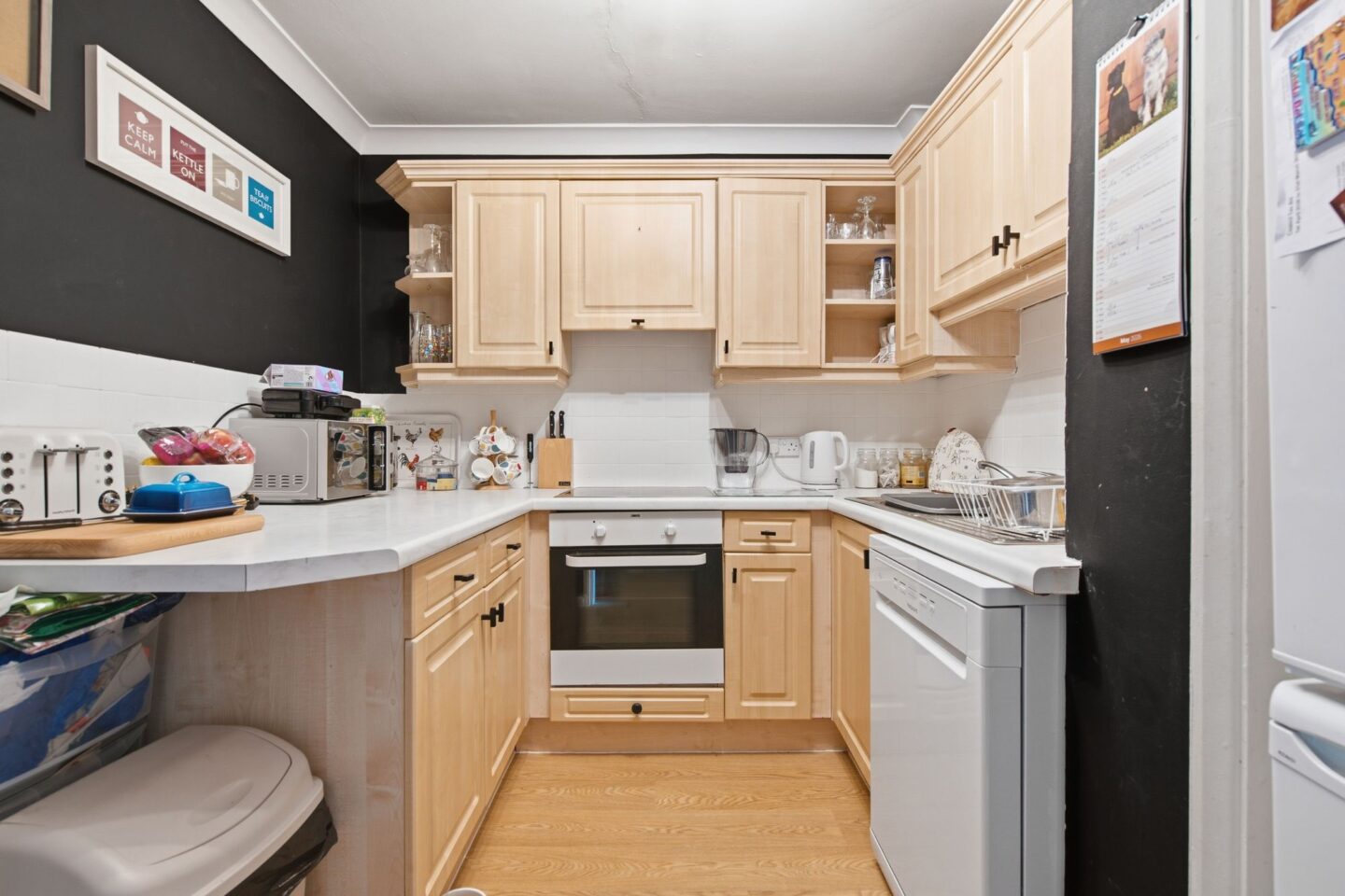 7MapleCourt-9.jpg