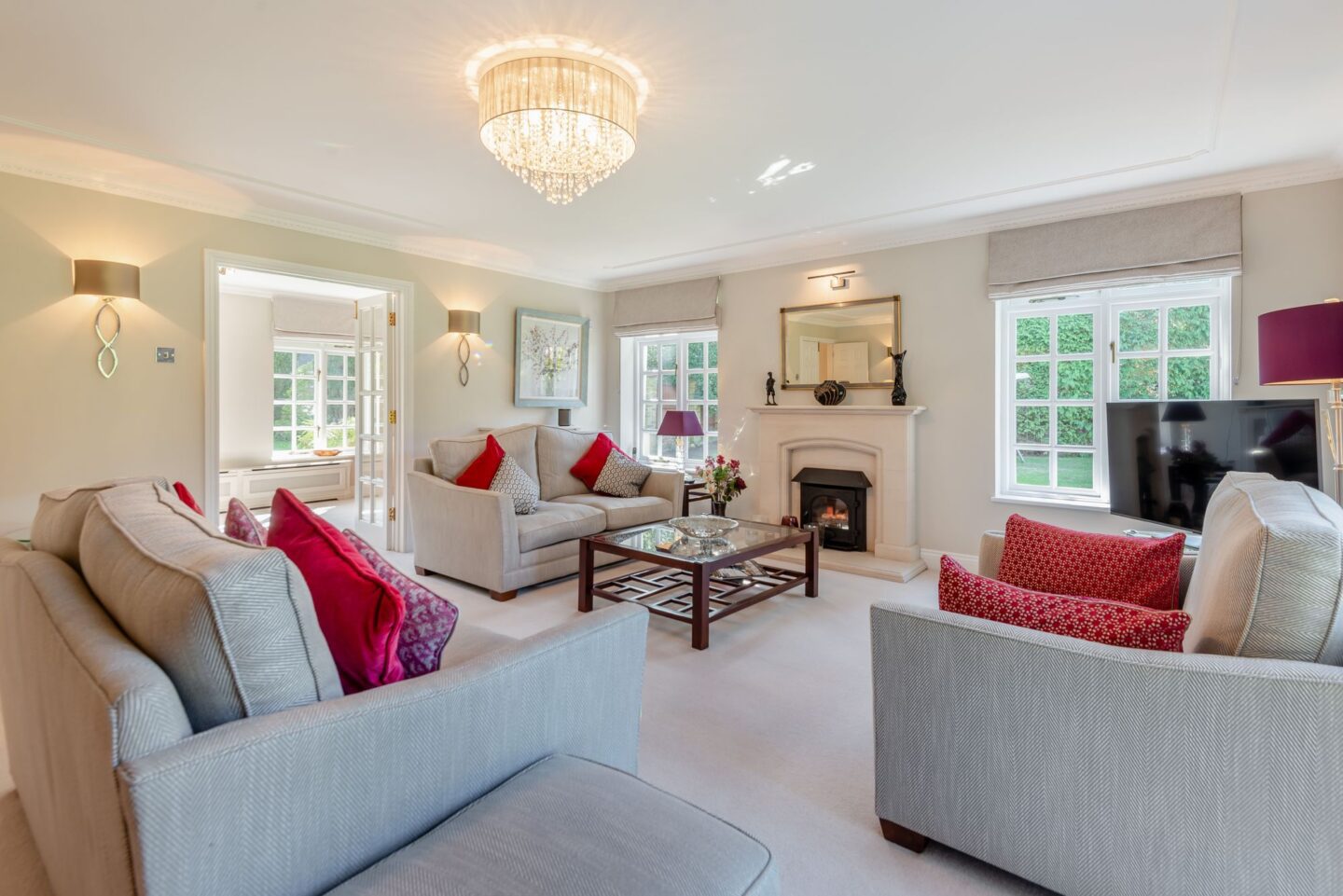 8642491-interior17.jpg