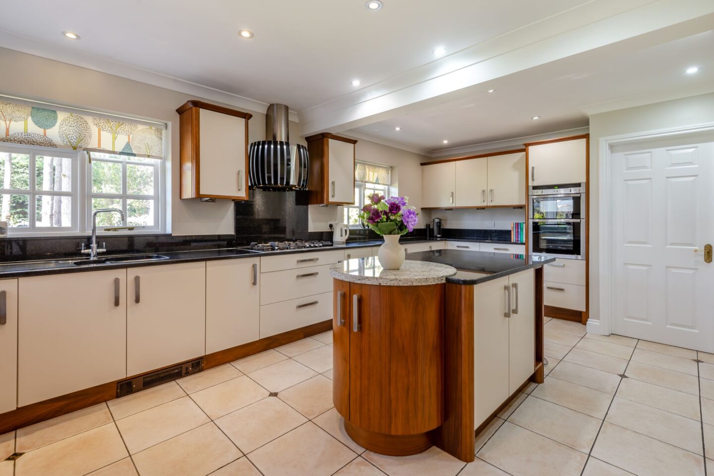 8642491-interior28.jpg