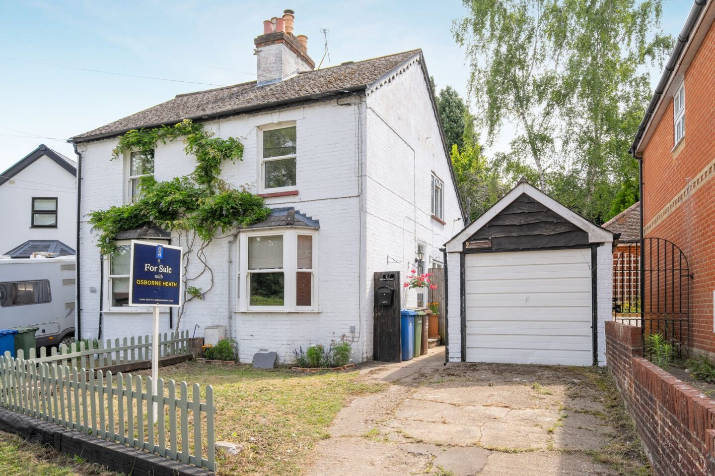 Long Hill Road, Ascot, SL5