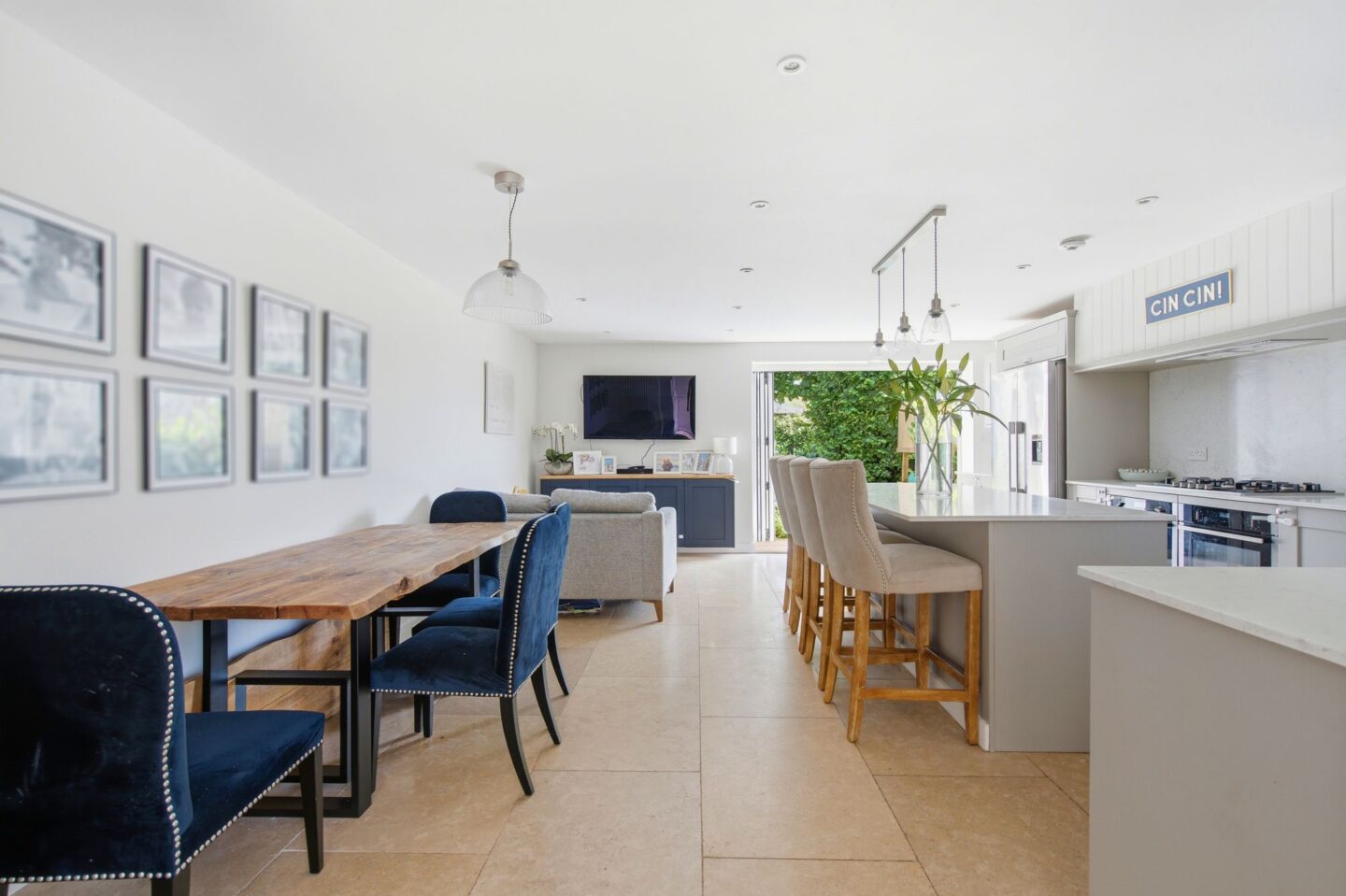 6BowdenRoad-11.jpg