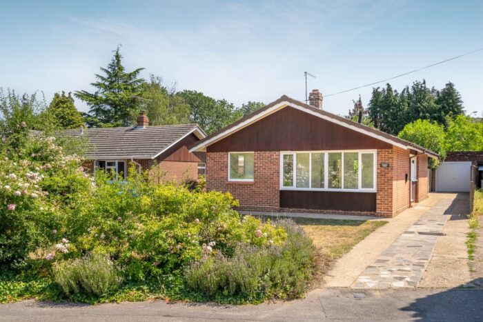 Chavey Down Road, Winkfield Row