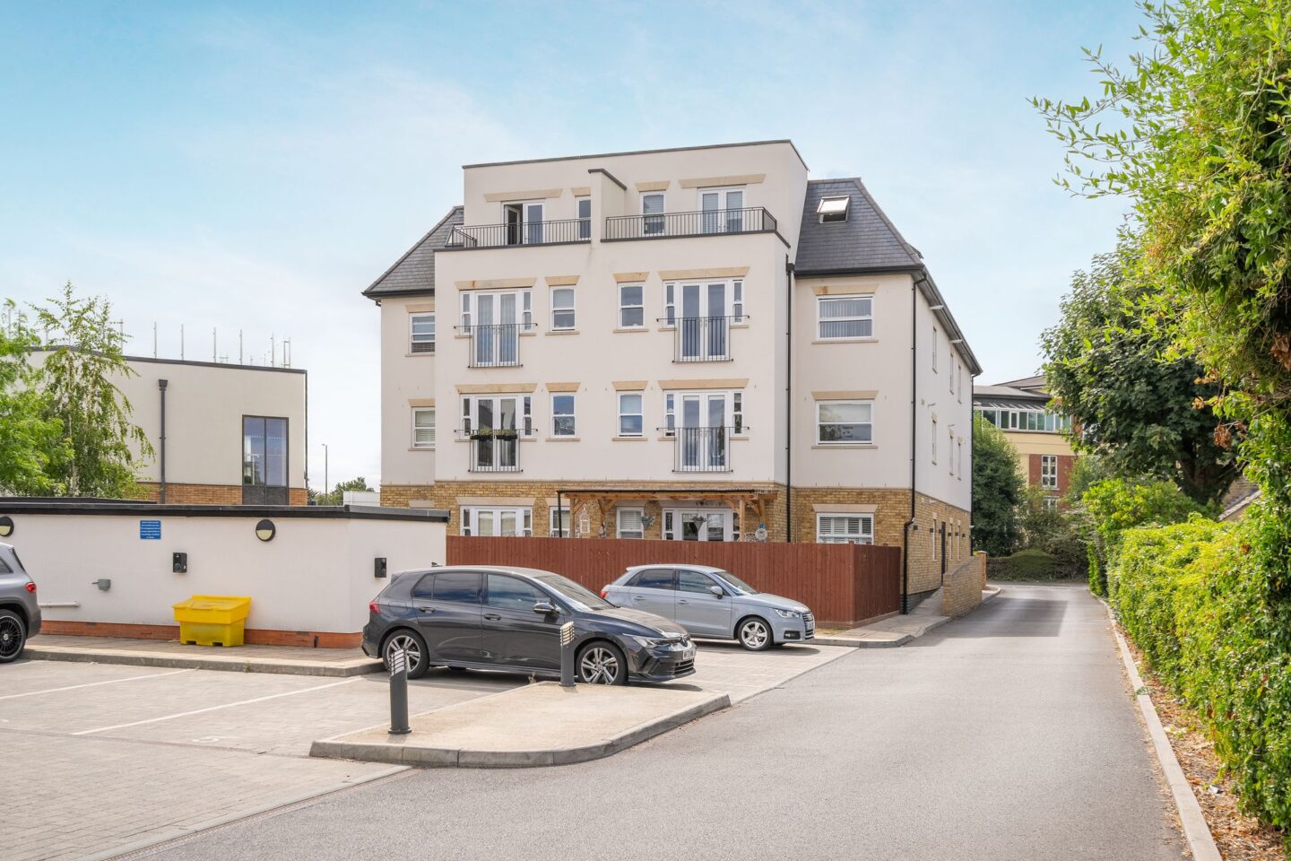 Clarence Road, Clarence West, SL4