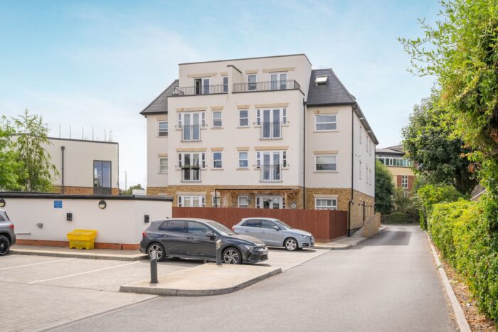 Clarence Road, Clarence West, SL4