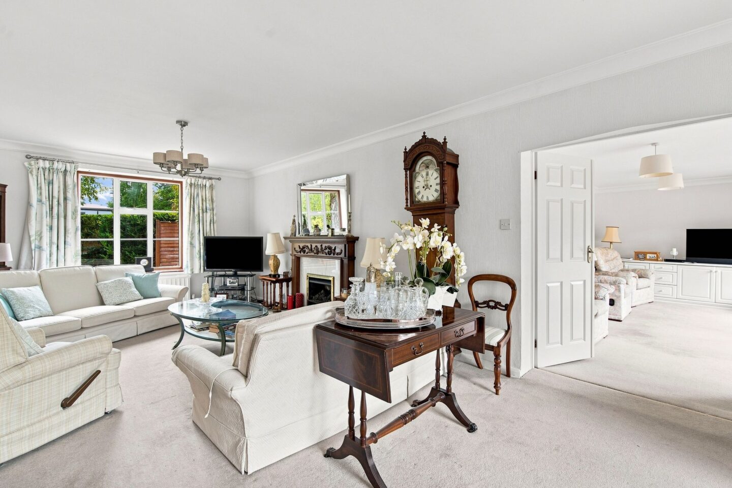 17WoodlandsClose-21.jpg