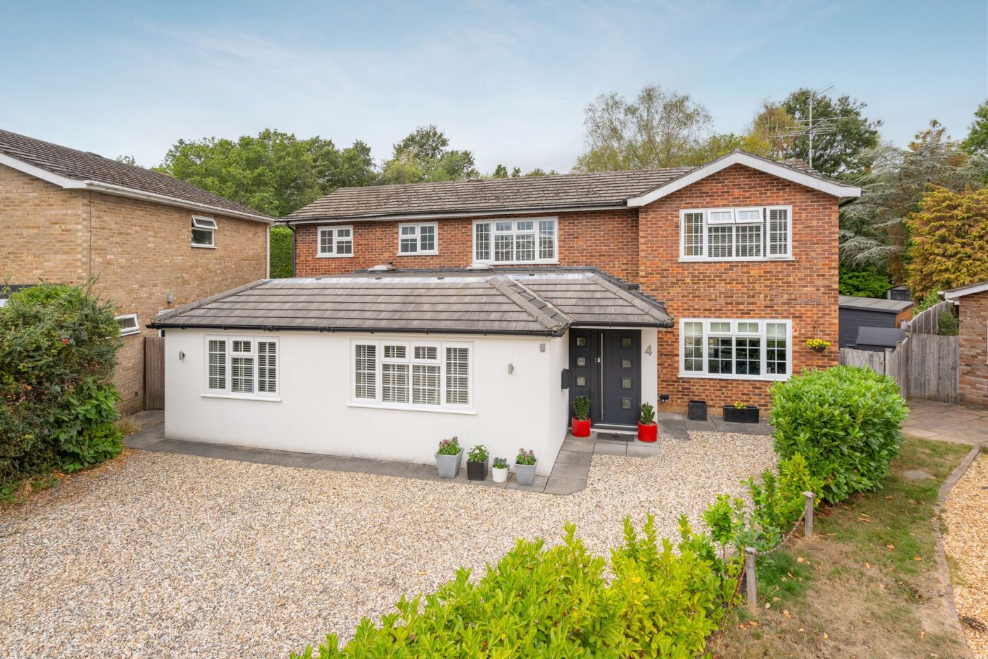 Rhododendron Close, Ascot