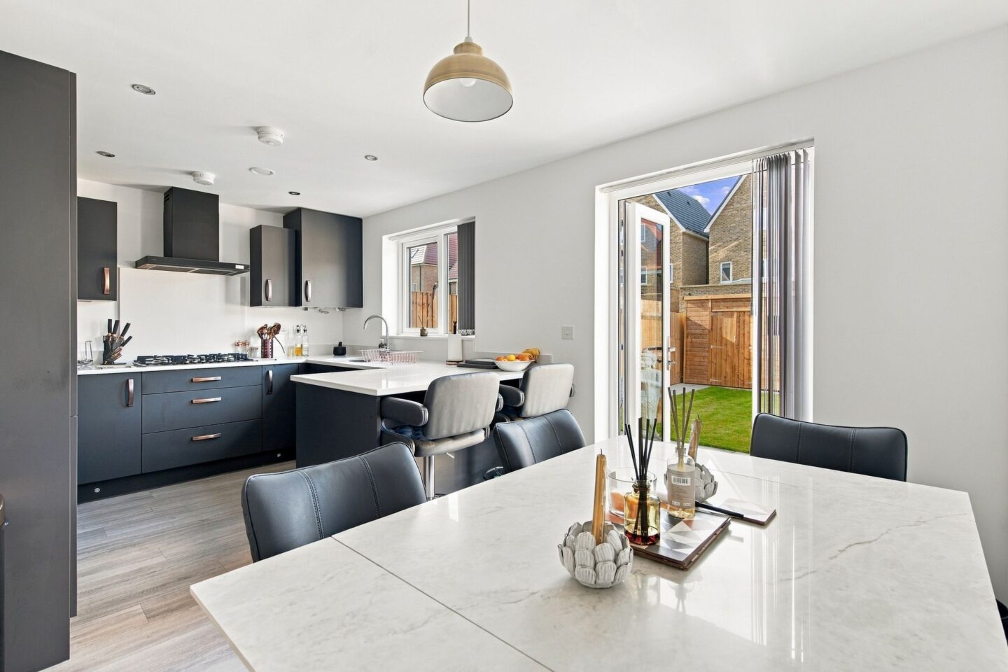 6BartonRoad-13.jpg